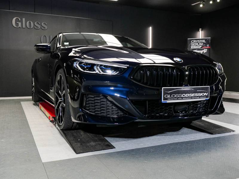 Traitement céramique Gtechniq sur BMW Série 8 pour une protection longue durée et une finition optimisée. #BMWSerie8 #Gtechniq #CrystalSerumUltra